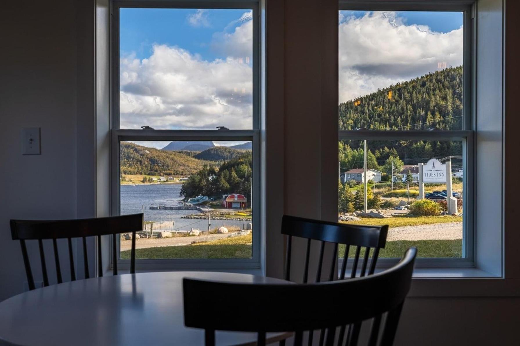 The Tides Inn Norris Point 외부 사진