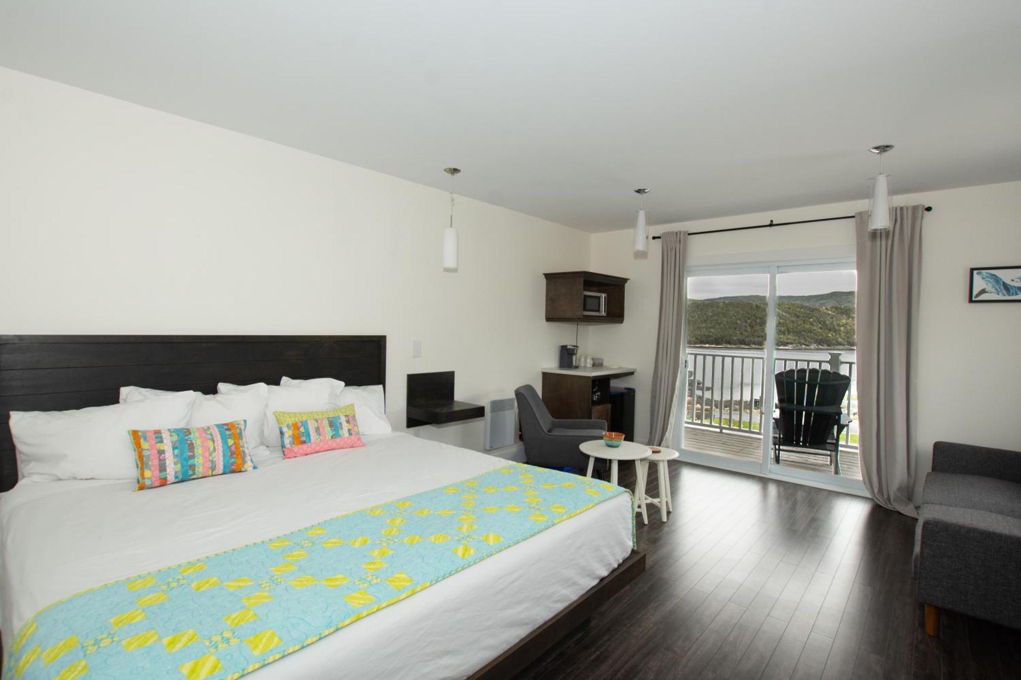 The Tides Inn Norris Point 외부 사진