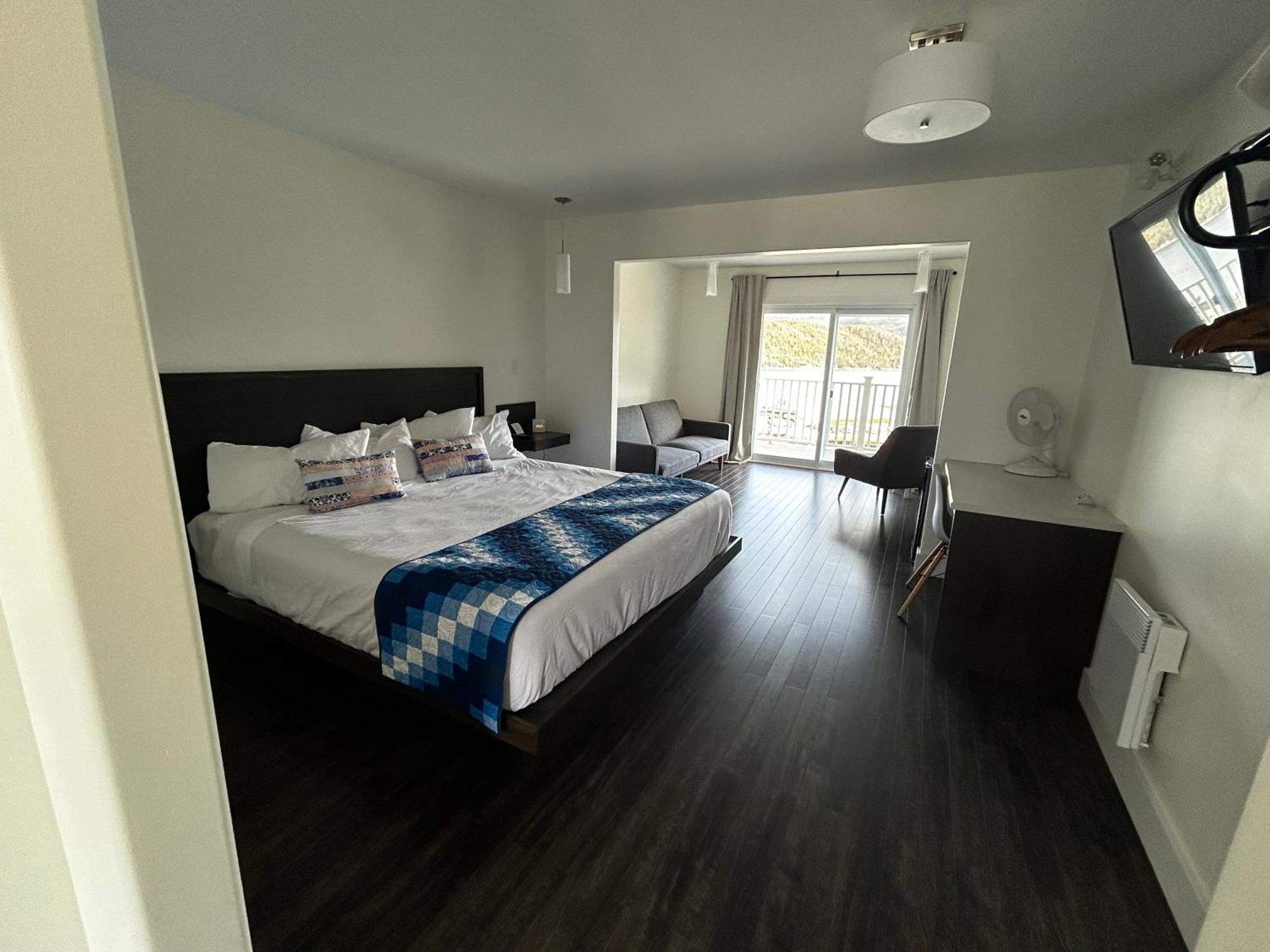The Tides Inn Norris Point 외부 사진